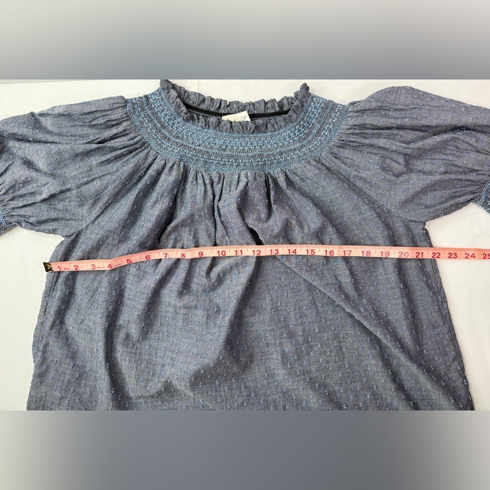 LOFT Smocked Chambray Top Swiss Dot Texture Details Size Medium - Picture 6 of 7